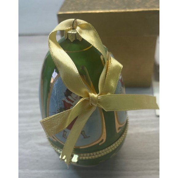 Mr Christmas Musical Egg Shaped Ornament Green Trinket Box Valerie Parr Hill - Picture 7 of 9